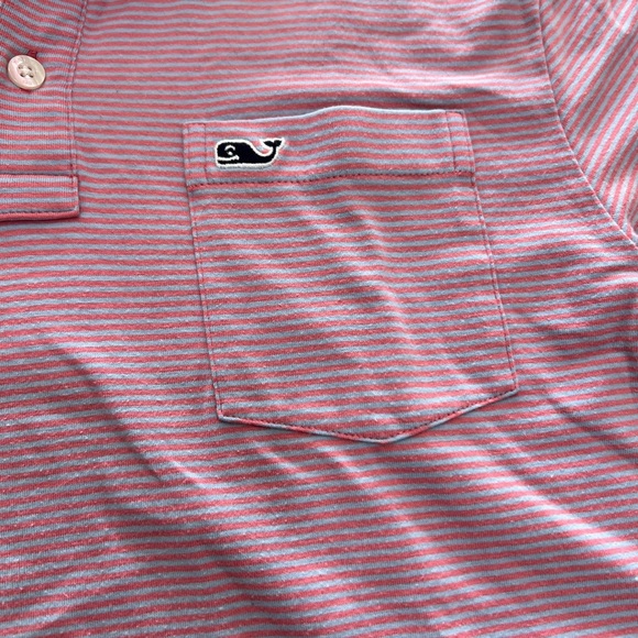 Vineyard Vines Men’s Edgartown Polo in red and grey - Picture 2 of 5